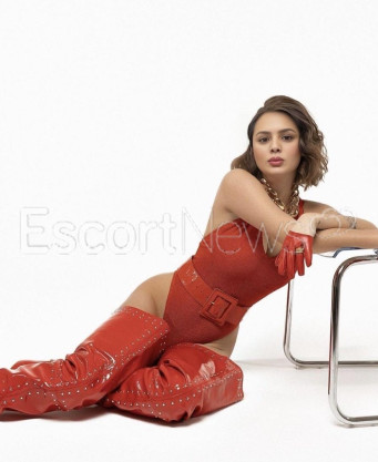 Photo escort girl Amalya: the best escort service