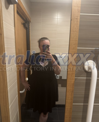 Photo escort girl Emerald: the best escort service