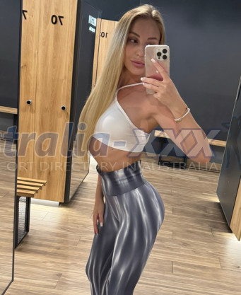 Photo escort girl Paige: the best escort service