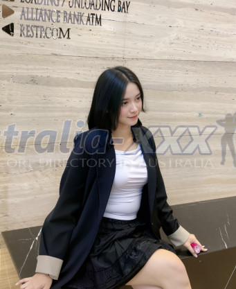 Photo escort girl Zoya: the best escort service