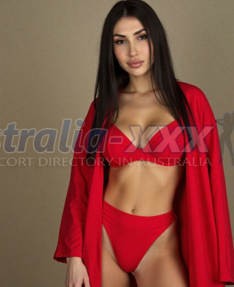 Photo escort girl Liinda: the best escort service