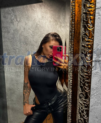 Photo escort girl Toma: the best escort service