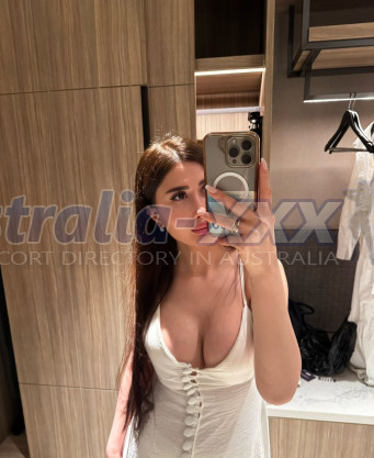 Photo escort girl Lena: the best escort service