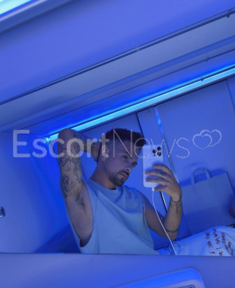 Photo escort girl Ethan lucca: the best escort service