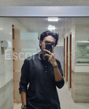 Photo escort girl Phantom: the best escort service