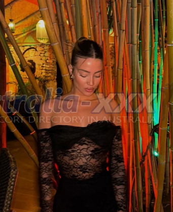 Photo escort girl ceren: the best escort service