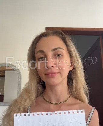 Photo escort girl Daniela: the best escort service