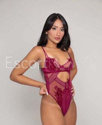 Photo escort girl Helena YA: the best escort service