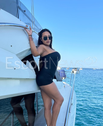 Photo escort girl Naty: the best escort service