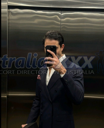 Photo escort girl EFEHAN: the best escort service