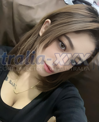 Photo escort girl adell: the best escort service