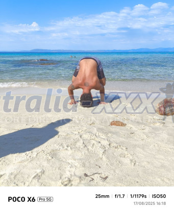 Photo escort girl Laz: the best escort service