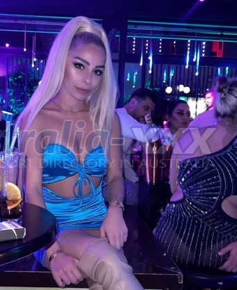Photo escort girl Alya: the best escort service