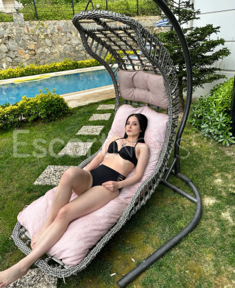 Photo escort girl Sinem: the best escort service
