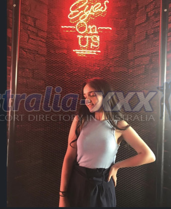 Photo escort girl Ece : the best escort service