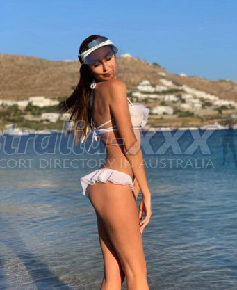 Photo escort girl Karina: the best escort service