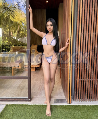 Photo escort girl Dayang: the best escort service