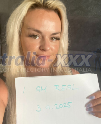 Photo escort girl Rebeca: the best escort service