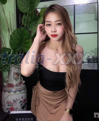 Photo escort girl Leni: the best escort service