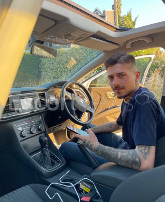 Photo escort girl Umut harun: the best escort service