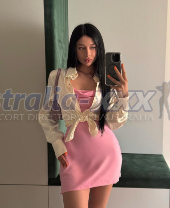 Photo escort girl Sabrina: the best escort service