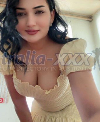 Photo escort girl Aleyna: the best escort service