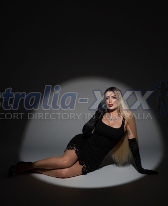 Photo escort girl Alev: the best escort service