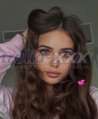 Photo escort girl Leyla: the best escort service
