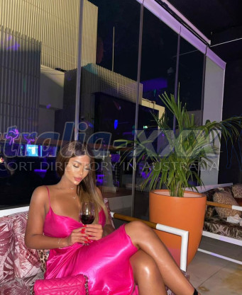 Photo escort girl Nesli: the best escort service