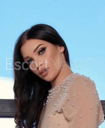 Photo escort girl Shakira: the best escort service