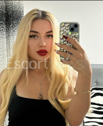 Photo escort girl Helena : the best escort service