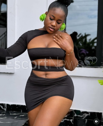 Photo escort girl MOON: the best escort service