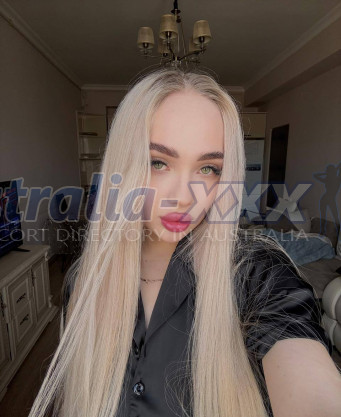 Photo escort girl Nicole: the best escort service