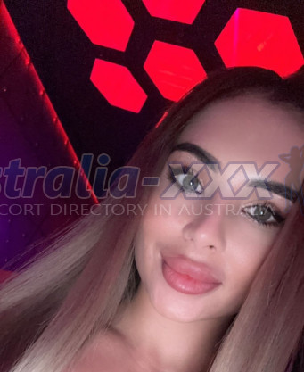 Photo escort girl Vika: the best escort service