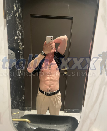 Photo escort girl EliteVibes : the best escort service