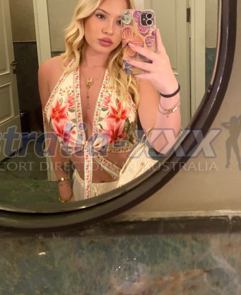 Photo escort girl Selin: the best escort service