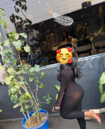 Photo escort girl Beautyface : the best escort service