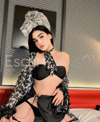 Photo escort girl MIA LUX: the best escort service