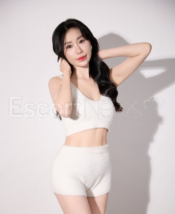 Photo escort girl NgocAnh: the best escort service