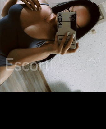 Photo escort girl Nika: the best escort service