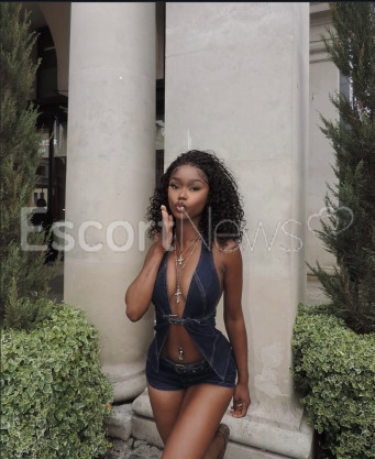 Photo escort girl Fifi Parker : the best escort service