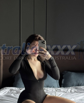 Photo escort girl Natasha: the best escort service