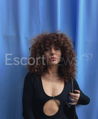 Photo escort girl Victoria: the best escort service