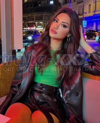 Photo escort girl Arya: the best escort service