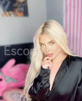Photo escort girl meral: the best escort service