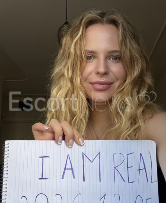 Photo escort girl Viki: the best escort service