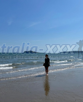 Photo escort girl Micka: the best escort service