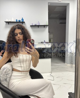 Photo escort girl TeddyEuBanks: the best escort service