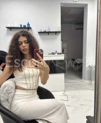 Photo escort girl TeddyEuBanks: the best escort service