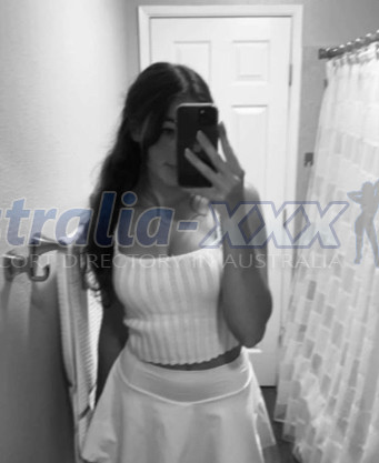 Photo escort girl Aicha: the best escort service